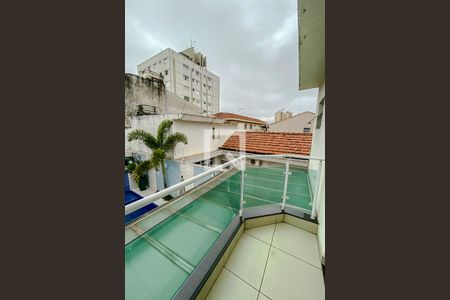 Casa à venda com 263m², 4 quartos e 4 vagas Casa à venda com 263m², 4 quartos e 4 vagasVaranda da Suite