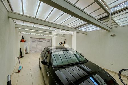 Casa à venda com 263m², 4 quartos e 4 vagas Casa à venda com 263m², 4 quartos e 4 vagasGaragem