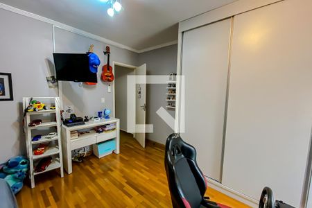 Casa à venda com 263m², 4 quartos e 4 vagas Casa à venda com 263m², 4 quartos e 4 vagasSuite