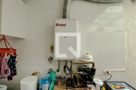 Casa à venda com 263m², 4 quartos e 4 vagas Casa à venda com 263m², 4 quartos e 4 vagasDetalhe Lavanderia