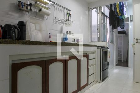 Apartamento à venda com 70m², 2 quartos e 1 vagaCozinha