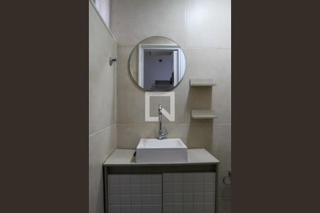 Apartamento à venda com 70m², 2 quartos e 1 vagaBanheiro de Serviço