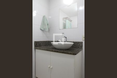 Apartamento à venda com 70m², 2 quartos e 1 vagaBanheiro Social