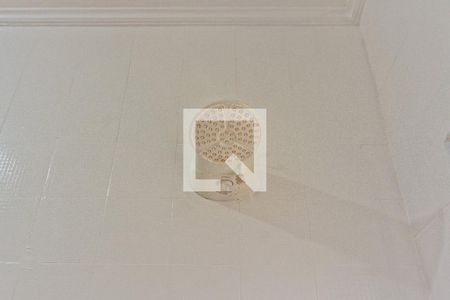 Casa para alugar com 200m², 4 quartos e 2 vagasBanheiro