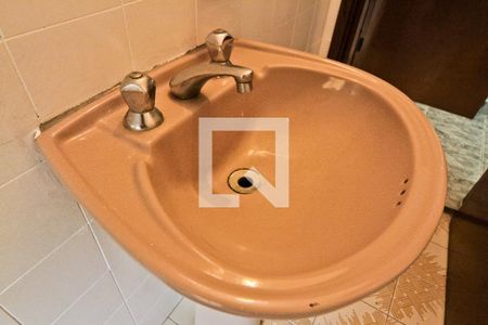 Lavabo de casa para alugar com 4 quartos, 200m² em Brasilândia, São Paulo