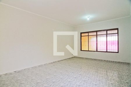 Sala de casa para alugar com 4 quartos, 200m² em Brasilândia, São Paulo
