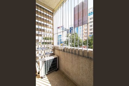 Sacada de apartamento à venda com 2 quartos, 80m² em Consolação, São Paulo
