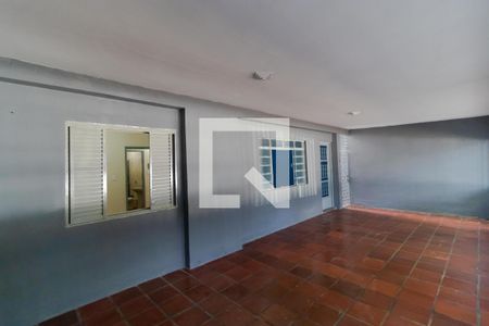 Casa à venda com 80m², 2 quartos e 2 vagasGaragem