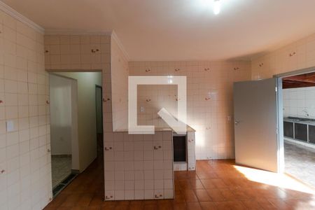 Casa à venda com 80m², 2 quartos e 2 vagasCozinha
