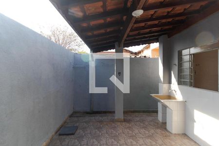 Casa à venda com 80m², 2 quartos e 2 vagasÁrea de Serviço