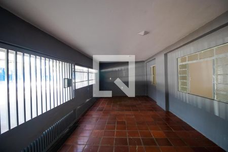 Casa à venda com 80m², 2 quartos e 2 vagasGaragem