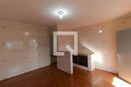 Casa à venda com 80m², 2 quartos e 2 vagasCozinha