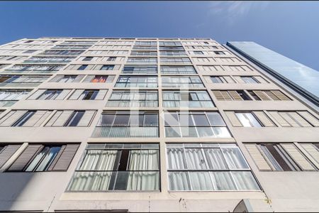 Apartamento à venda com 110m², 2 quartos e sem vaga Apartamento à venda com 110m², 2 quartos e sem vagaÁrea de serviço