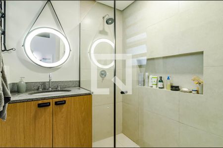 Apartamento à venda com 110m², 2 quartos e sem vaga Apartamento à venda com 110m², 2 quartos e sem vagaBanheiro da suíte