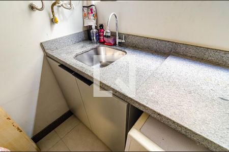Apartamento à venda com 110m², 2 quartos e sem vaga Apartamento à venda com 110m², 2 quartos e sem vagaÁrea de serviço