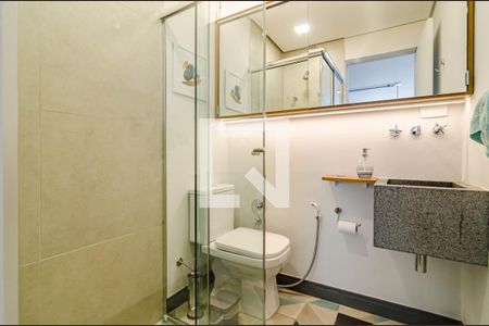 Apartamento à venda com 110m², 2 quartos e sem vaga Apartamento à venda com 110m², 2 quartos e sem vagaBanheiro