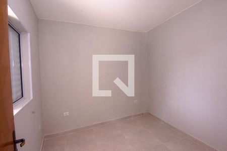 Quarto 1 de casa para alugar com 2 quartos, 60m² em Jardim Vila Carrão, São Paulo