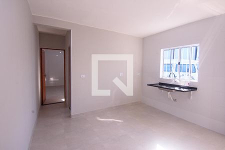 Sala/Cozinha de casa para alugar com 2 quartos, 60m² em Jardim Vila Carrão, São Paulo
