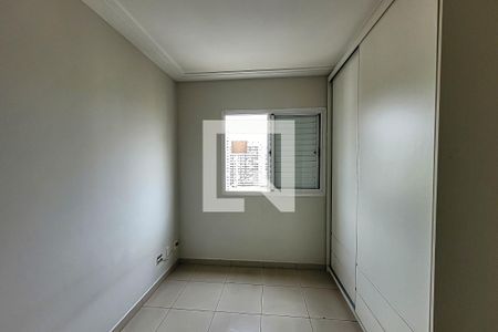 Apartamento à venda com 105m², 3 quartos e 2 vagas Apartamento à venda com 105m², 3 quartos e 2 vagasQuarto 2