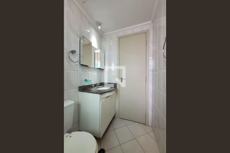 Apartamento à venda com 105m², 3 quartos e 2 vagas Apartamento à venda com 105m², 3 quartos e 2 vagasBanheiro Social