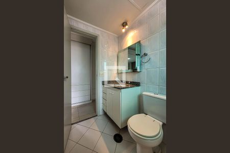 Apartamento à venda com 105m², 3 quartos e 2 vagas Apartamento à venda com 105m², 3 quartos e 2 vagasBanheiro Suíte