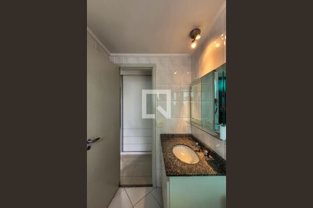 Apartamento à venda com 105m², 3 quartos e 2 vagas Apartamento à venda com 105m², 3 quartos e 2 vagasBanheiro Suíte