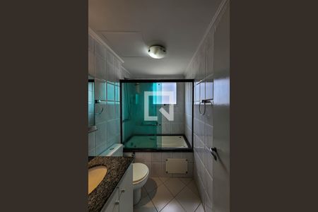 Apartamento à venda com 105m², 3 quartos e 2 vagas Apartamento à venda com 105m², 3 quartos e 2 vagasBanheiro Suíte