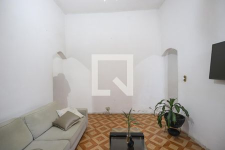 Sala de casa para alugar com 2 quartos, 110m² em Jardim Santa Lucrécia, São Paulo