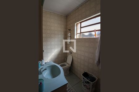 Casa à venda com 169m², 2 quartos e 2 vagasCasa 1 - Banheiro