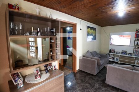 Casa à venda com 169m², 2 quartos e 2 vagasCasa 1 - Sala