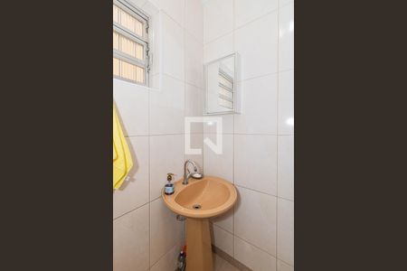 Casa à venda com 222m², 3 quartos e 3 vagasLavabo