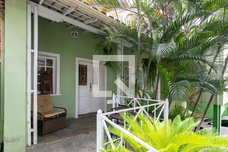 Varanda de casa à venda com 5 quartos, 360m² em Itapoã, Belo Horizonte