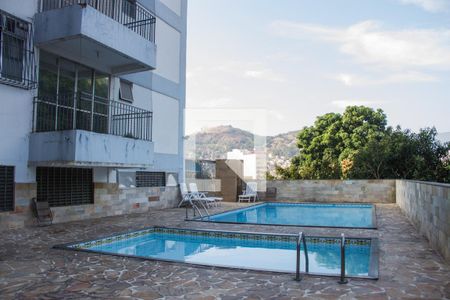 Apartamento à venda com 64m², 2 quartos e 1 vagaÁrea comum