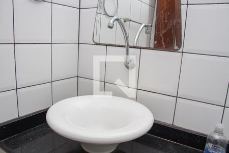 Apartamento à venda com 64m², 2 quartos e 1 vagaBanheiro