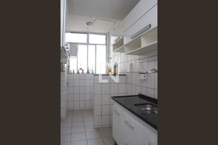 Apartamento à venda com 64m², 2 quartos e 1 vagaCozinha