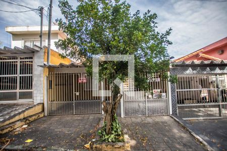 Casa à venda com 300m², 3 quartos e 2 vagasFachada