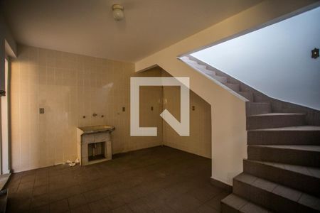 Casa à venda com 300m², 3 quartos e 2 vagasÁrea de Serviço