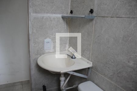 Banheiro de casa para alugar com 1 quarto, 36m² em Parque Mirante da Mata, Cotia