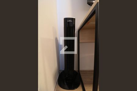 Quarto e Cozinha - aquecedor  de kitnet/studio para alugar com 1 quarto, 19m² em Jardim Brasília (zona Norte), São Paulo