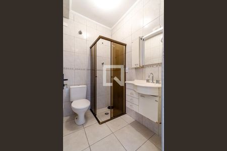 Casa à venda com 120m², 2 quartos e 2 vagas Casa à venda com 120m², 2 quartos e 2 vagasBanheiro de Serviço