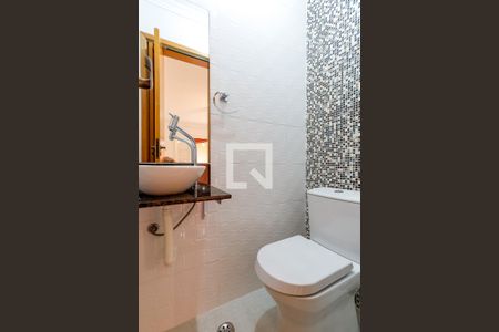 Casa à venda com 120m², 2 quartos e 2 vagas Casa à venda com 120m², 2 quartos e 2 vagasBanheiro da Suíte