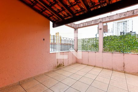 Casa à venda com 120m², 2 quartos e 2 vagas Casa à venda com 120m², 2 quartos e 2 vagasVaranda da Suíte