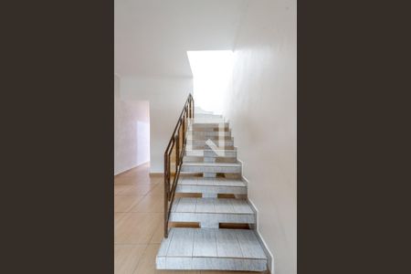 Escada Quartos de casa à venda com 2 quartos, 120m² em Vila Medeiros, São Paulo