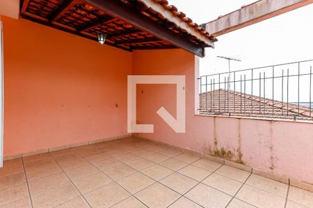 Casa à venda com 120m², 2 quartos e 2 vagas Casa à venda com 120m², 2 quartos e 2 vagasVaranda da Suíte