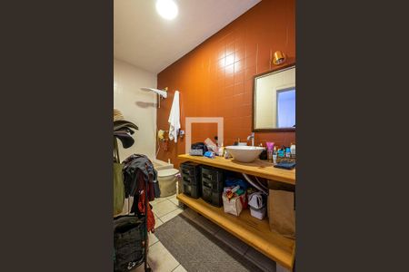 Suíte - Banheiro de casa para alugar com 3 quartos, 188m² em Jardim das Bandeiras, São Paulo