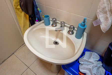 Casa para alugar com 188m², 3 quartos e 1 vaga Casa para alugar com 188m², 3 quartos e 1 vagaBanheiro Social