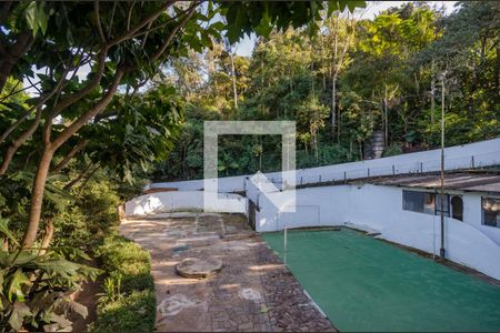 Casa de condomínio à venda com 700m², 4 quartos e 5 vagas Casa de condomínio à venda com 700m², 4 quartos e 5 vagasSala