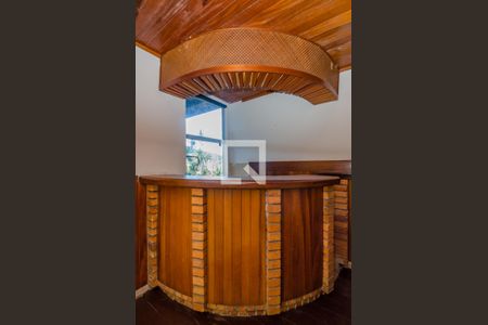 Casa de condomínio à venda com 700m², 4 quartos e 5 vagas Casa de condomínio à venda com 700m², 4 quartos e 5 vagasSala