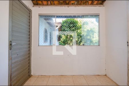 Casa de condomínio à venda com 700m², 4 quartos e 5 vagas Casa de condomínio à venda com 700m², 4 quartos e 5 vagasSuite