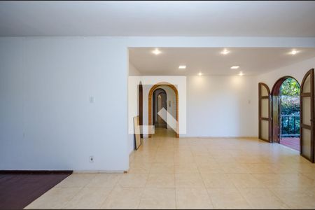 Sala de casa de condomínio à venda com 4 quartos, 700m² em Estância Serrana, Nova Lima